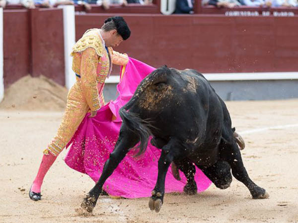 Lances de Luis Miguel Encabo