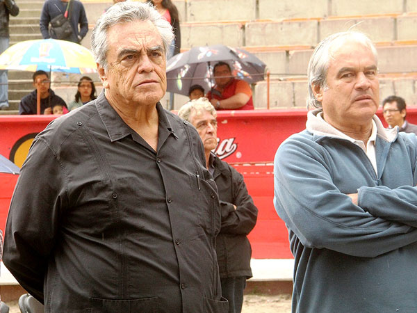 Julio T�llez y Adolfo Guzm�n