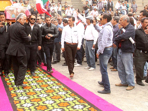 Alfombra huamantleca para El Pana