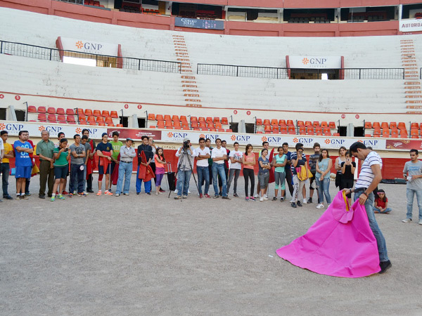 En los medios de la monumental