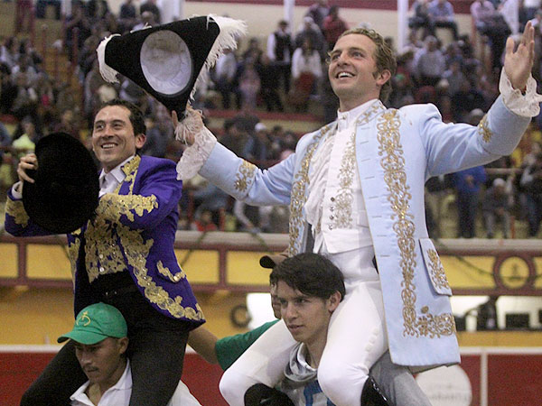 Segunda tarde de salida a hombros