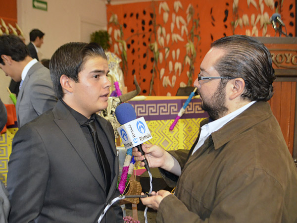 Escobedo, en entrevista con Vargas