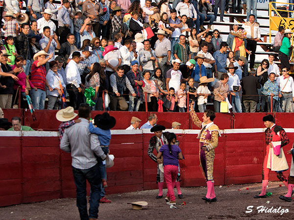 Recibiendo el reconocimiento