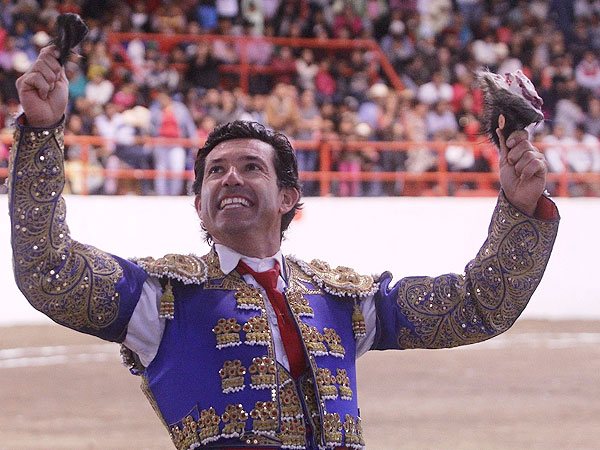 Dos orejas al sentimiento