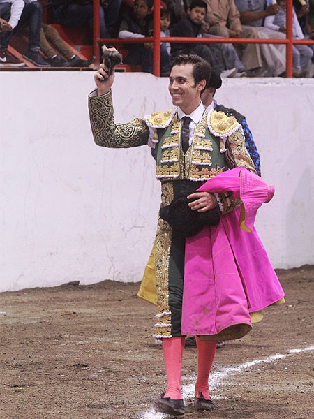 Certero con la espada