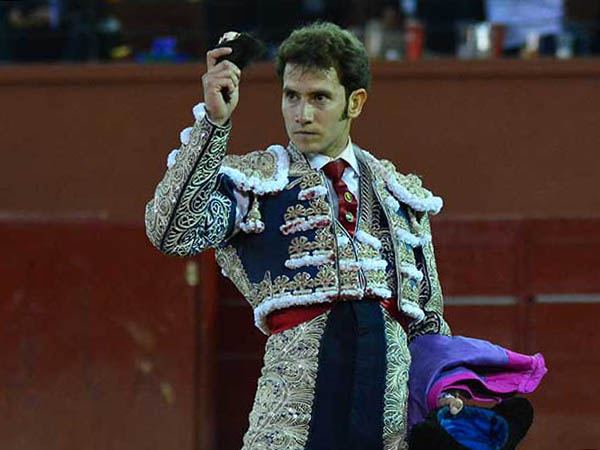 Una oreja para Arturo