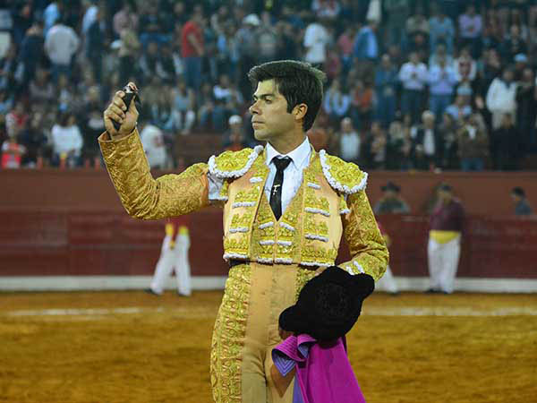 La primera de la noche