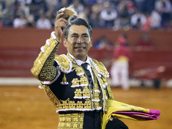 La primera de la noche