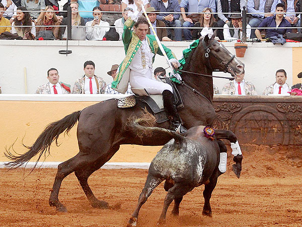 Rodrigo Santos en maestro