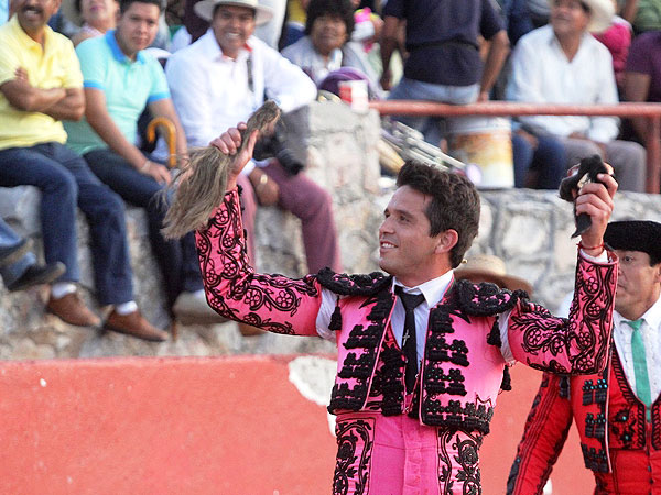 Apote�sico orejas y rabo