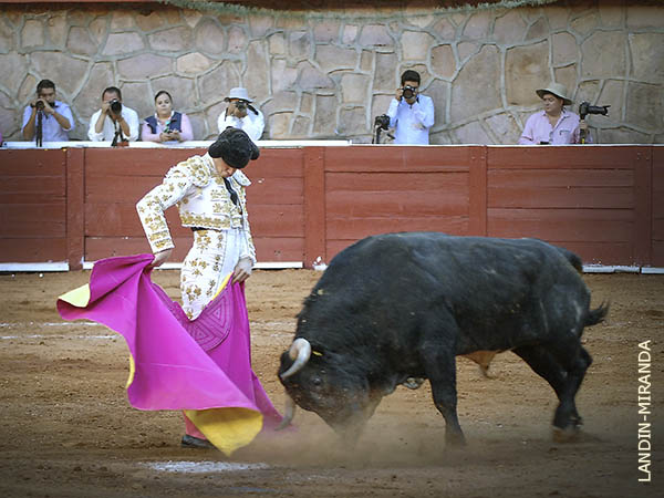 Pr�logo cuesta arriba