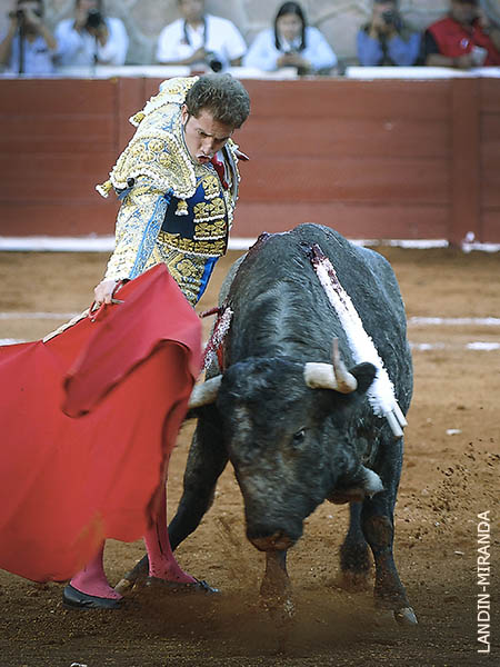 Le exigi� estar alerta