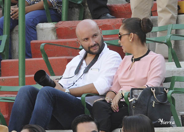 C�mara con telefoto