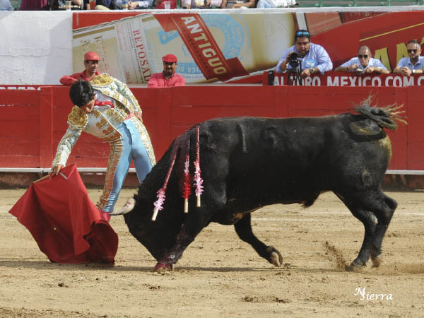 Series de val�a en ambas manos