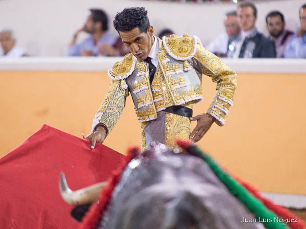 El enga�o por delante