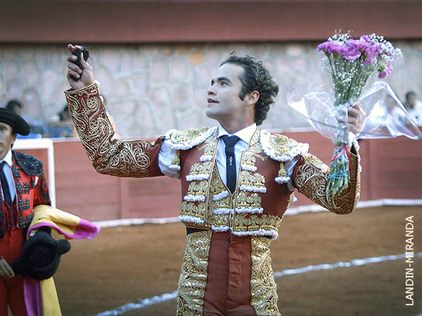 Feliz de la vida, en la vuelta