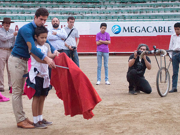 Ni�os disfrutando la ense�anza