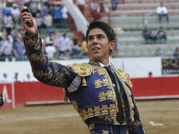 Valiosa oreja al de AGS