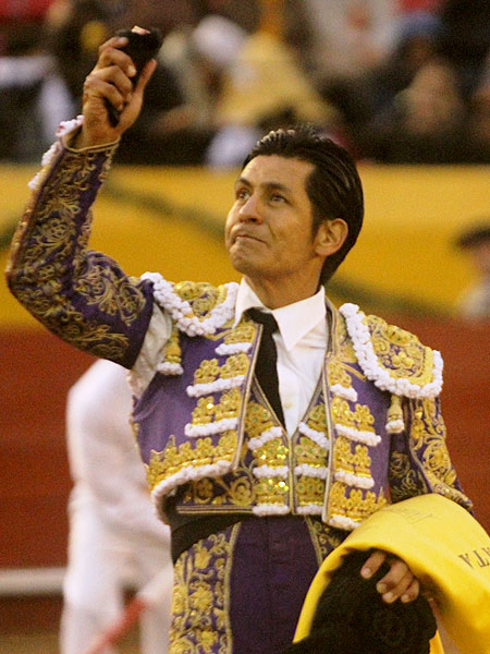 La oreja de su segundo