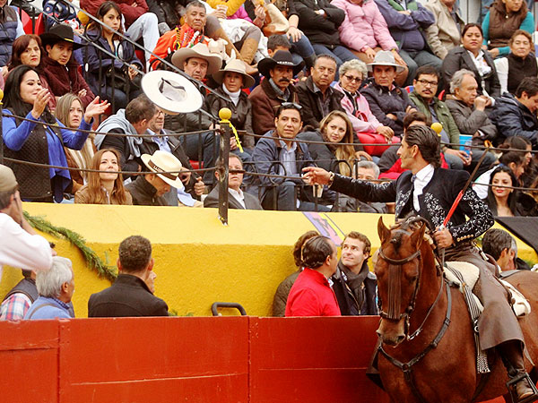 Todos brindaron a la nueva empresa