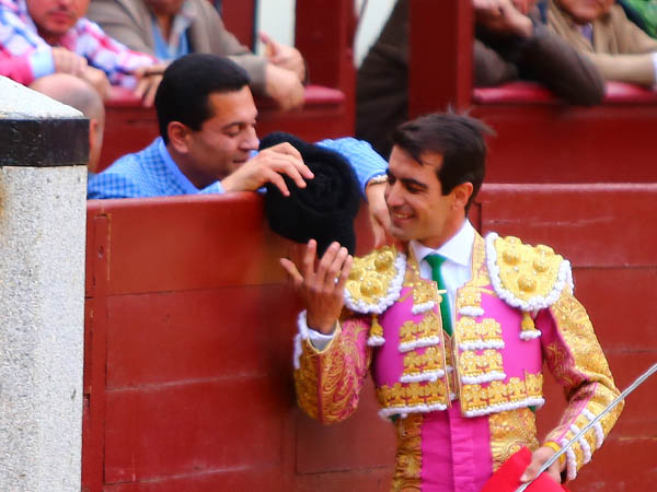 La montera a Pablo Corona