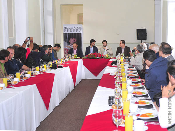 Bienvenida al torero extreme�o