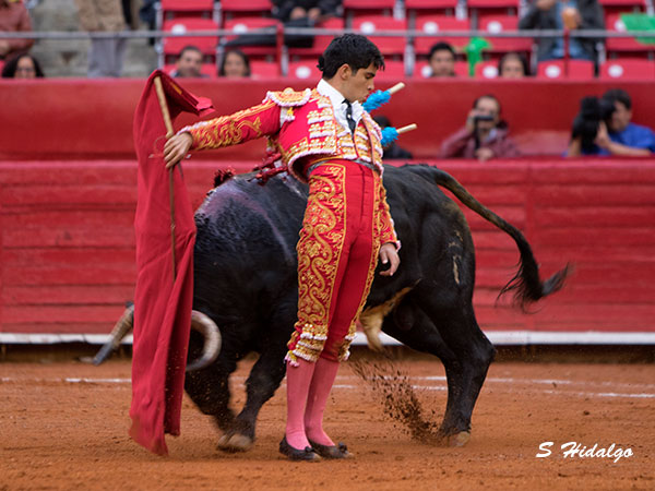 Valor y buena actitud