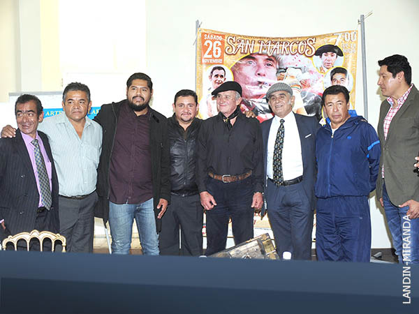 Organizaci�n y matadores