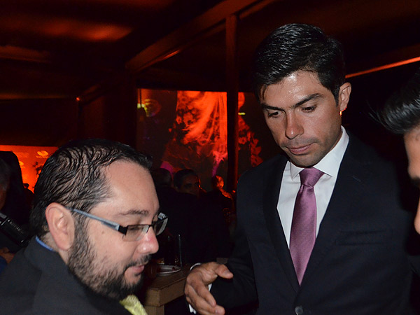 Ferm�n atiende a los medios