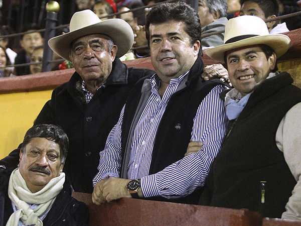 Sergio Hern�ndez y amigos