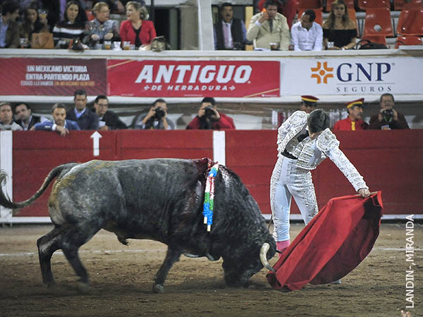 Naturales al c�rdeno