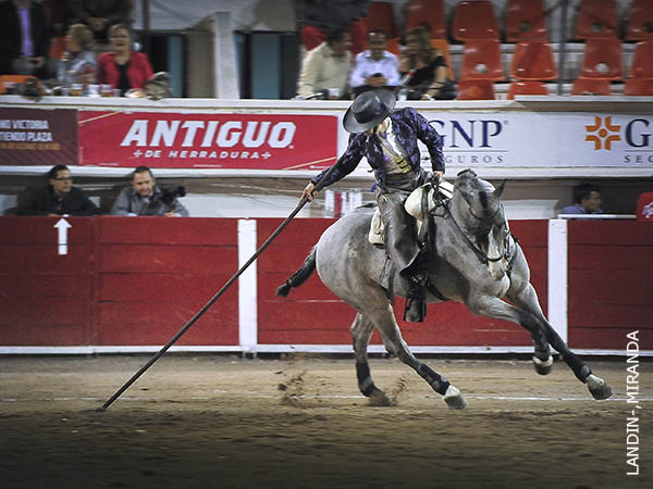 Gamero abri� el festejo