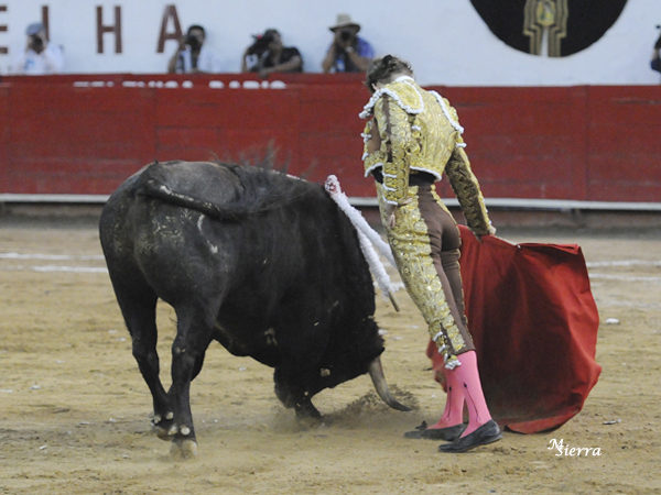 El de la firma, con solera