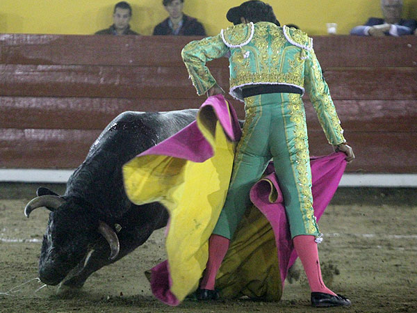 Jos� Luis con el cierraplaza