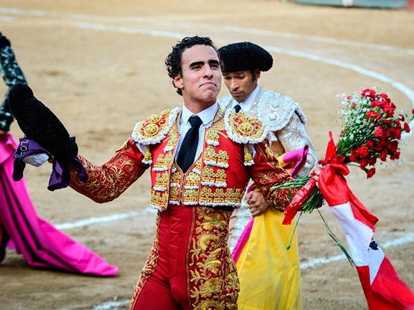 Con la bandera del Per�