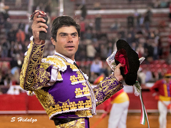 Ferm�n Rivera, en torero